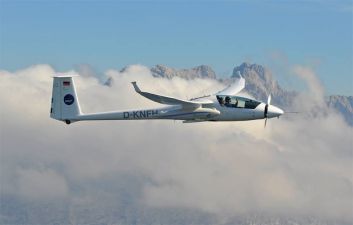 Testflug in den Alpen