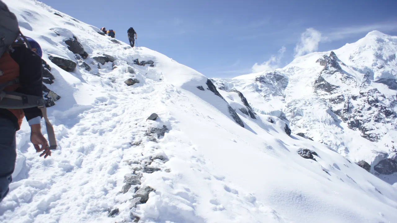 Aufstieg am Mera-La-Pass