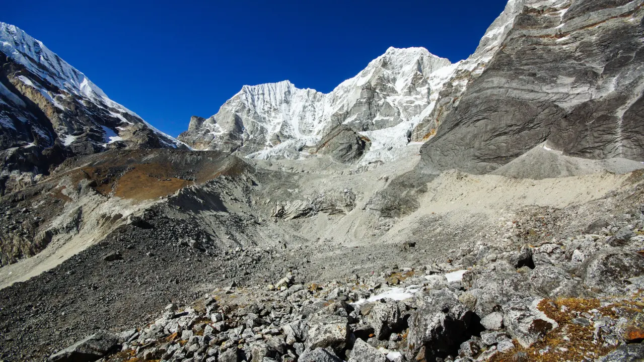 Steile Eis- und Firnpassagen am Pachermo-Peak