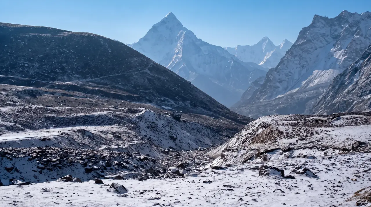 Cho La Pass