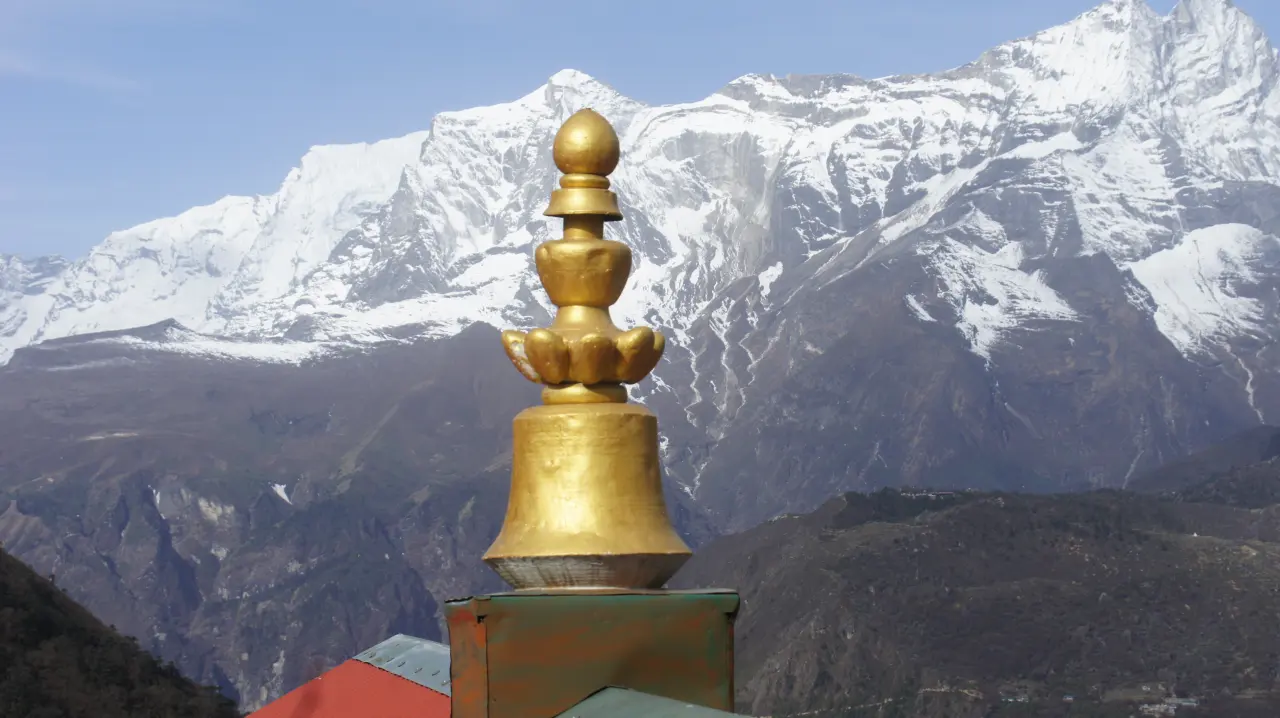 Everest Trekking
