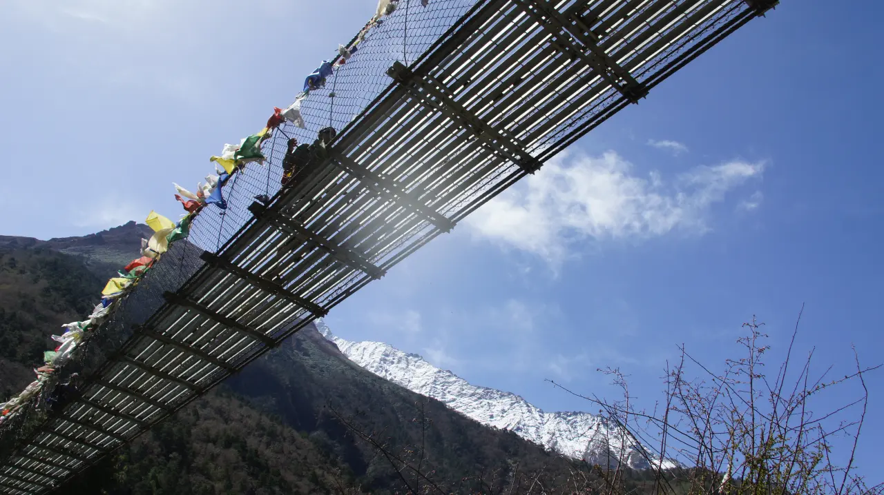 Hängebrücke im Everestgebiet, Nepal Trekking