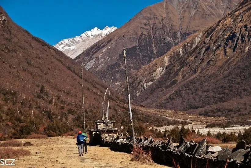 Manaslu Region: Trekking bei Sama Gaong.