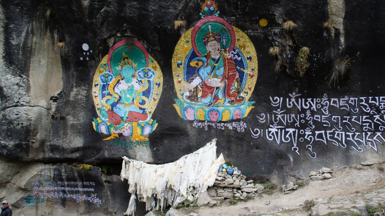 Everest Trekking