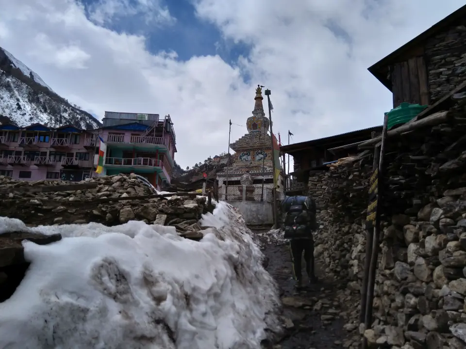 Kleine Ortschaften laden zur Pause ein, Manaslu Trekking