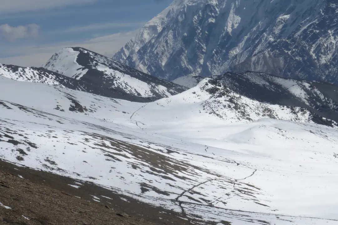 Gespurter Weg zum Pass, Dhaulagiri Trekking