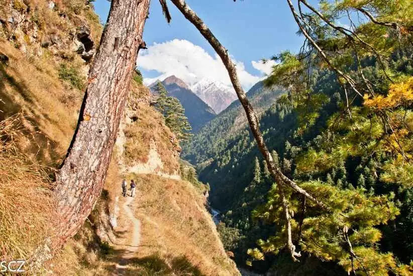 Manaslu Region: Auf dem Trek von Rain-Jam nach Tsum-Valley.