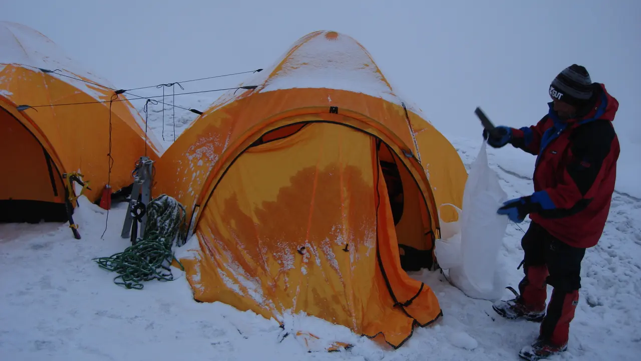 Chulu-West High Camp